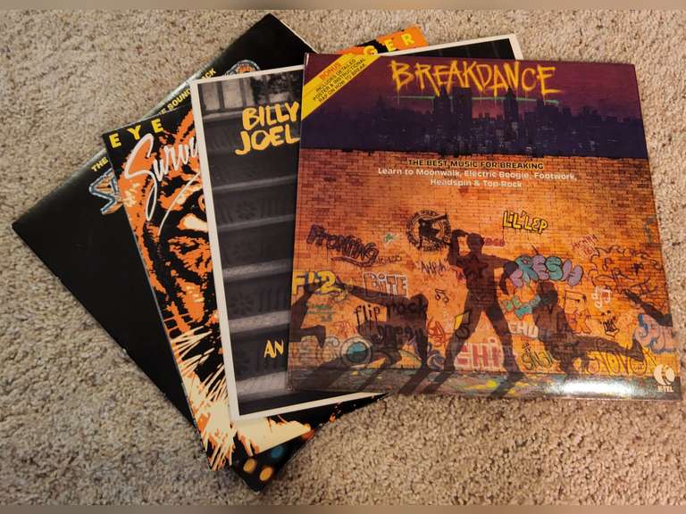 4 vinyl records (see pics for artists)