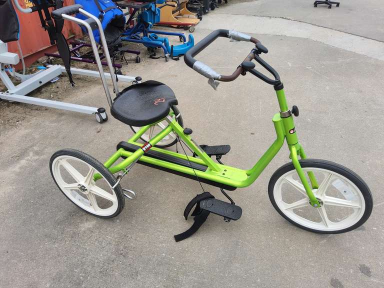 Rifton R140 adaptive tricycle