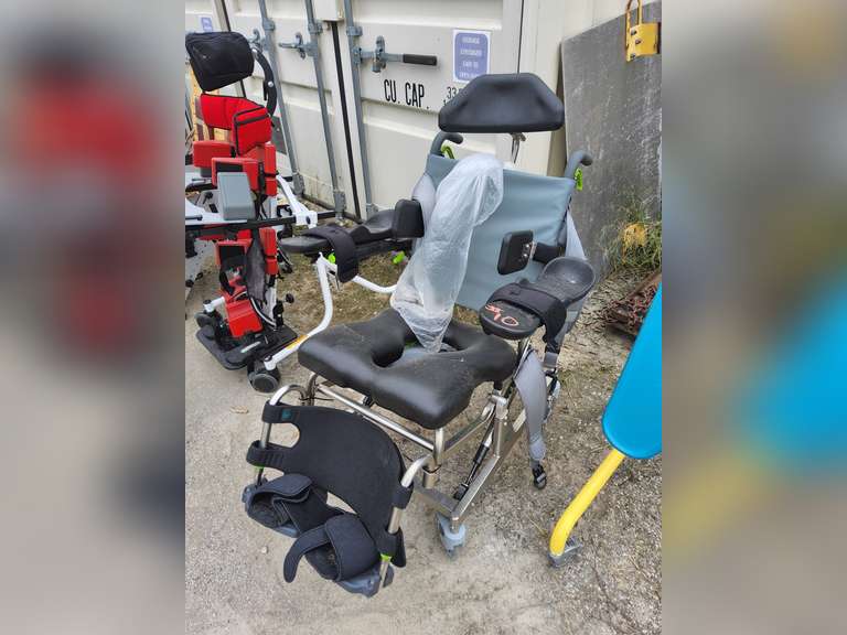 Raz-AT Attendant Tilt Shower Commode Chair