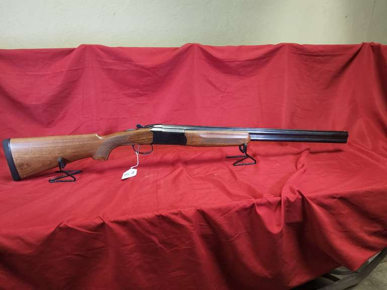 Stoeger Arms Mod: Condor, 20 ga dbl brl shotgun, Ser#: 139977-06 , 26" VR brls, 3", 95%