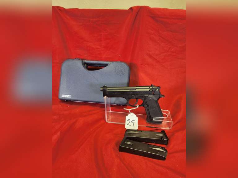 Beretta Mod: USM9, 9mm pistol, Ser#: M9-183088, 5" brl, 2 mags, box, book, 98% (believe to be new)
