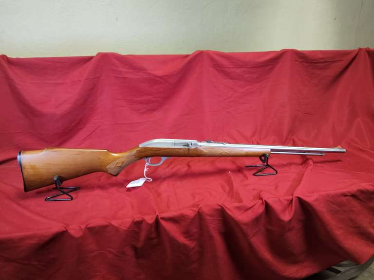 Marlin Mod: 60SB, .22LR rifle, Ser#: 98467512, 22" brl, ss wood stock, 97%