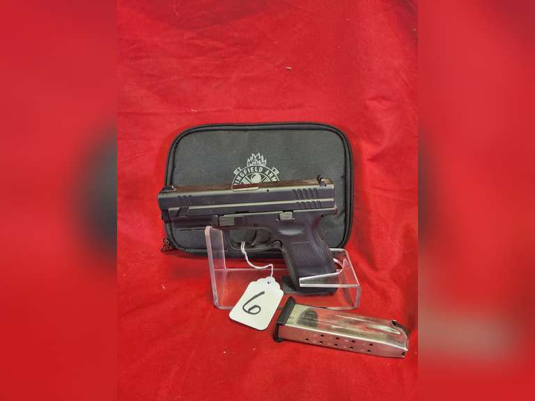 Springfield Armory Mod: XD40, .40 S&W pistol, Ser#: US260414 , 4" brl, 1 mag, soft case, 96%