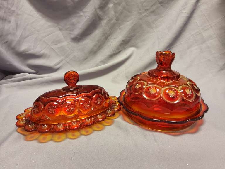 Vintage L.E. Smith Moon & Stars Amberina Red covered cheese dish & covered butter dish