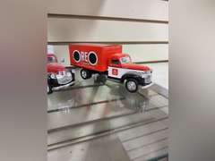 3 collectible coin banks SEE PICS