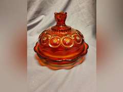 Vintage L.E. Smith Moon & Stars Amberina Red covered cheese dish & covered butter dish