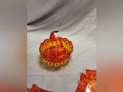 4 pcs Vintage L.E. Smith Moon & Stars Amberina Red: 3 ashtrays & 1 basket
