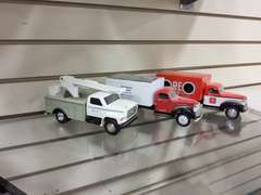 3 collectible coin banks SEE PICS