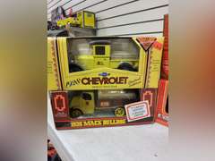 6 collectible coin banks SEE PICS