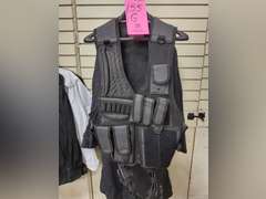 Tactical vest size unknown