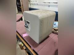Sentry combo safe (HAS A COMBO)