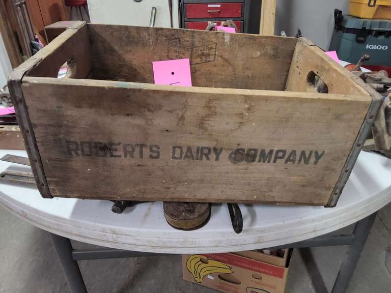 Wood Roberts Dairy crate