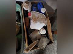 2 boxes of trowels, sponges & other tools & items SEE PICS