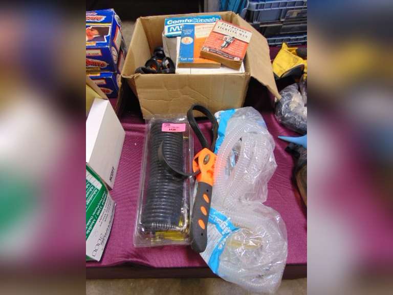 Air hose, respirator, books & other items SEE PICS
