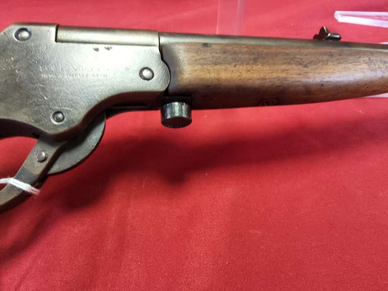 Stevens Mod: Crackshot, 22 cal, lever action rifle, round brl, Ser#: K526, 90%