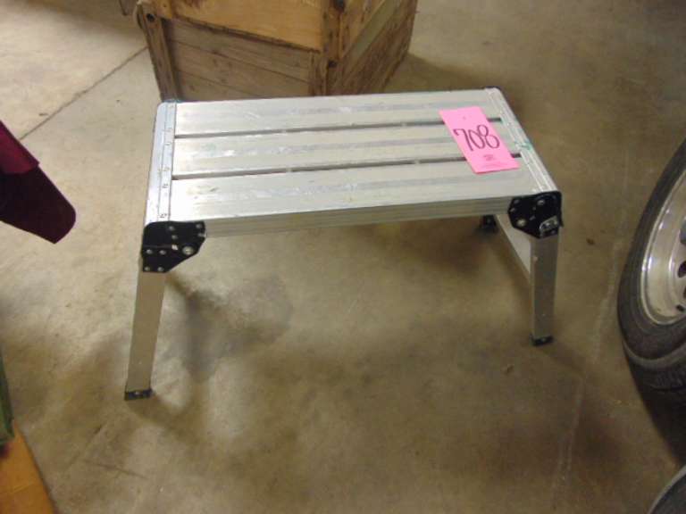 Aluminum platform