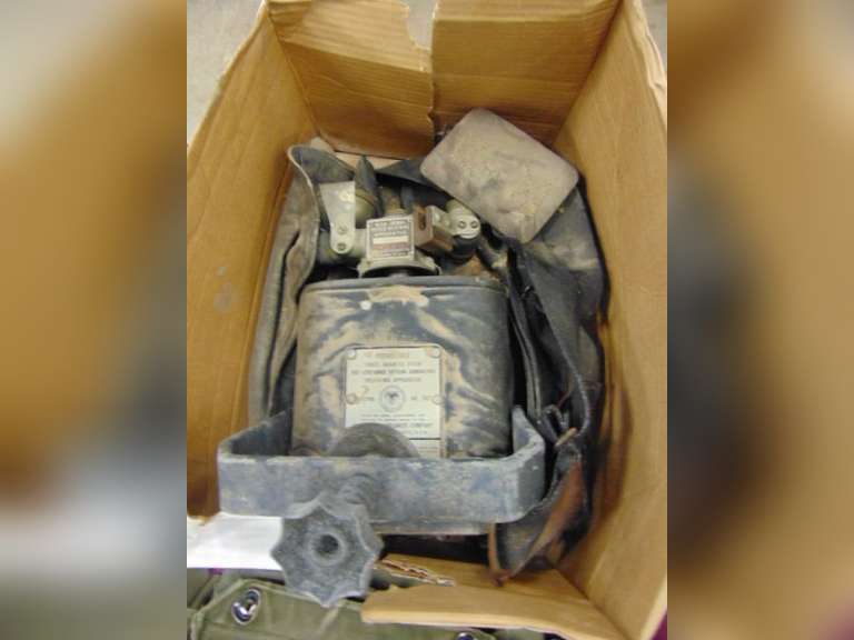 Permissible 3/4 hour SCBA with mask (may not be complete)