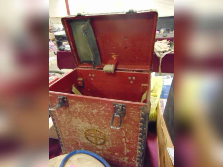 Empty case for MSA equipment (unknown)