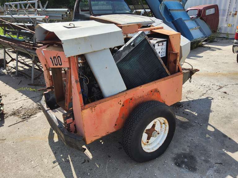 Smith 100 air compressor (PARTS UNIT - NOT WORKING) Showing 1722 hours, Ser#100D86