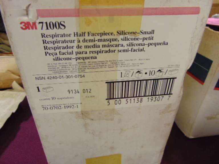 10 NEW 3M 7100S respirator Half Face piece (small)