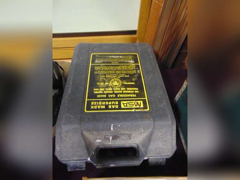 MSA Gas mask in case SEE PICS