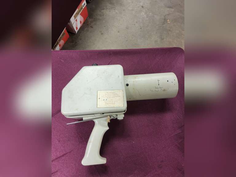 Radiation Survey Meter Mod: SUIH (condition unknown)