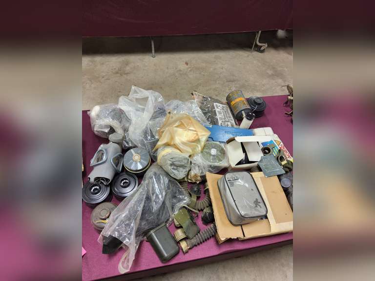 Group misc: gas mask parts, filters, masks, hoses & other SEE PICS
