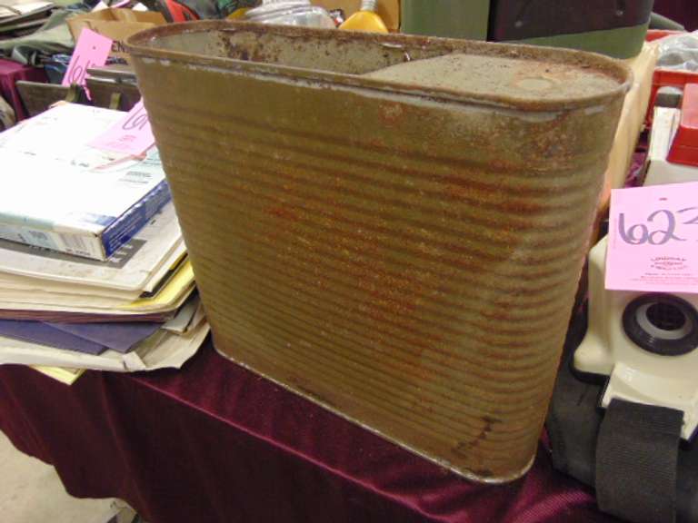 Metal can