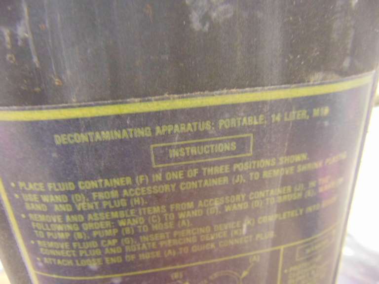 Portable 14L decontamination can