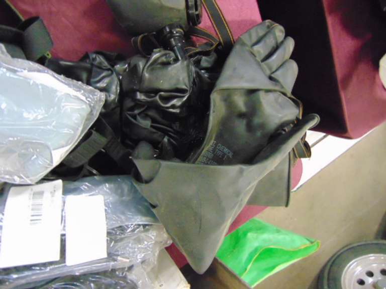 Group misc: NIP Medtronic Physio-Controls, respirators, gloves, NIP Loc-Line modular hose pieces & other