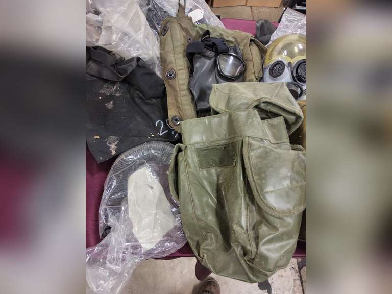 Group: gas masks, bags & other SEE PICS