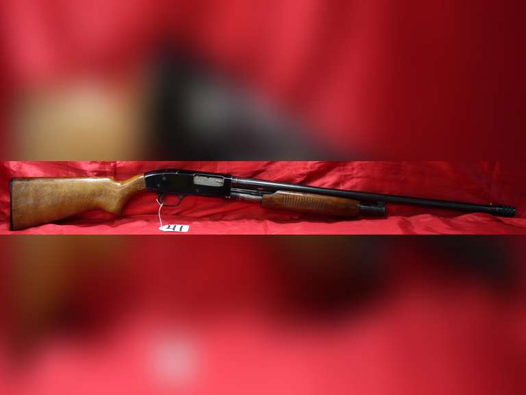 Westernfield M550ABD, 12ga pump shotgun, 28" brl, c-lect choke, Ser#: H607613