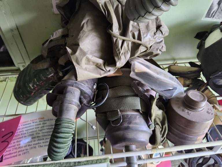 US M24 Air crew mask w/ 02 adapter