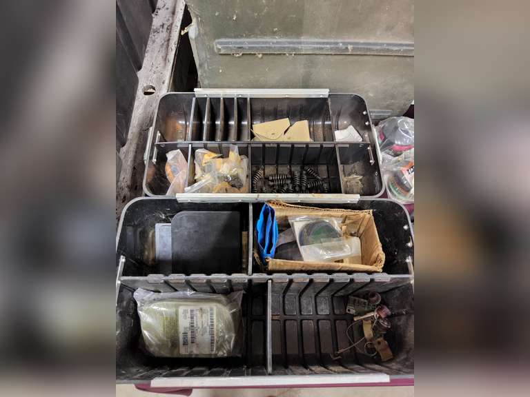 Plastic case with misc contents SEE PICS
