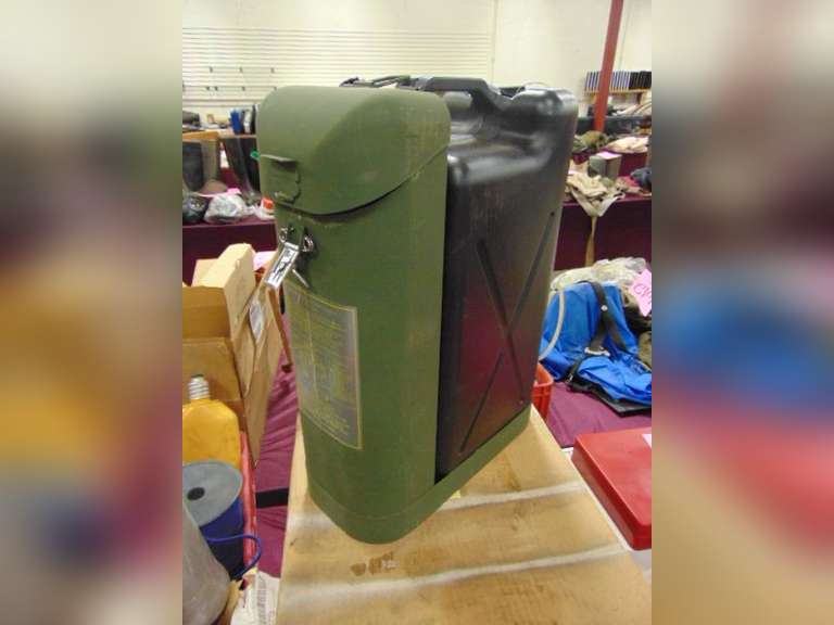 Portable Decontamination apparatus SEE PICS (appears to be new)