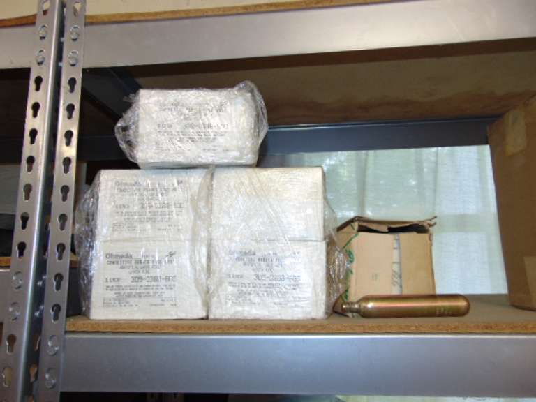 5 Ohmeda Conductive Rubber Fask masks (size Adult Large) & other items SEE PICS