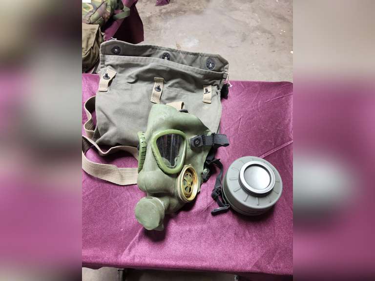 Group of various gas masks SEE PICS