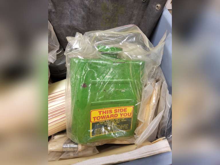 Tote misc: plastic bags, filters & other SEE PICS