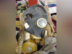 Large group of various gas masks, bags & other items SEE PICS