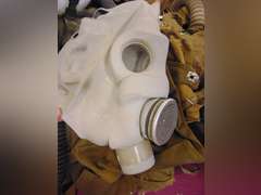 Large group of various gas masks, bags & other items SEE PICS