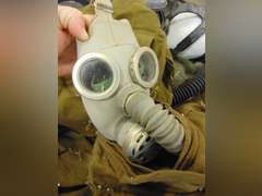 Large group of various gas masks, bags & other items SEE PICS