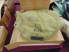 US U gas mask reconditioned for training with bag