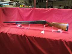 Winchester Mod: 12, 12ga pump shotgun, 28" solid rib brl, 2-3/4", modified, mfg. 1936, Ser#: 709182, 96%