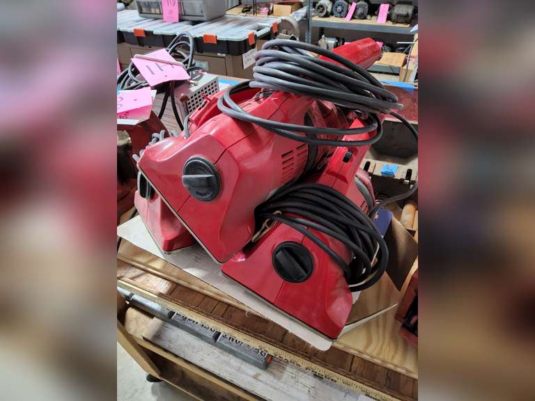 3 Dirt devil hand vacs (untested)