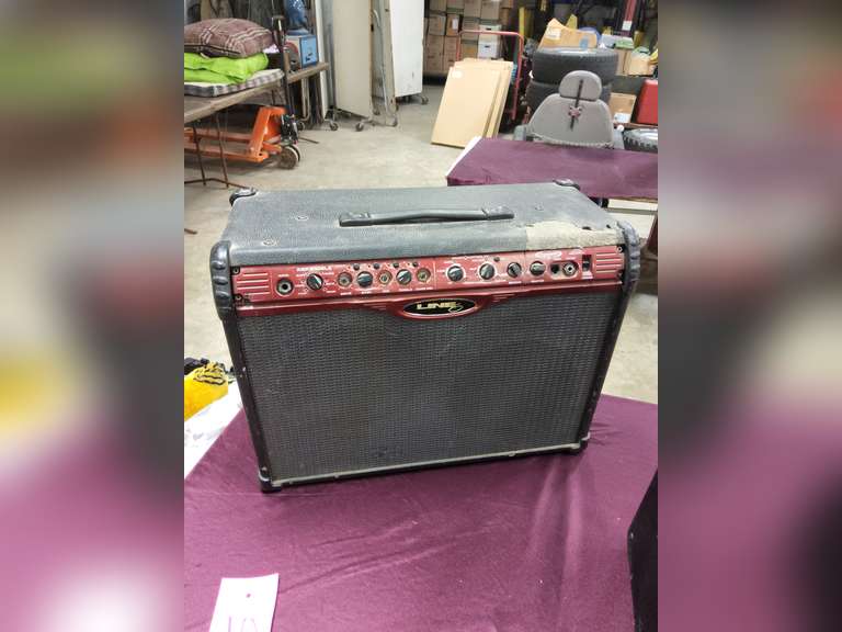 Line 6 guitar amp