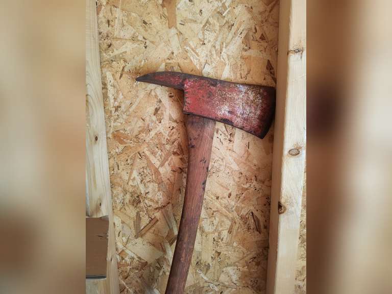 Fireman's axe (not sure)