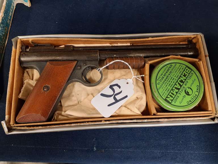 Benjamin Franklin pump BB pistol with BBs & original box