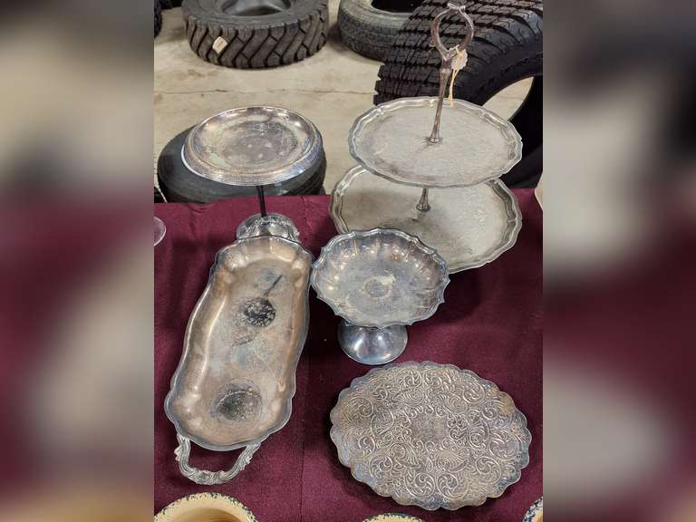 5 pcs of silverplate dishes