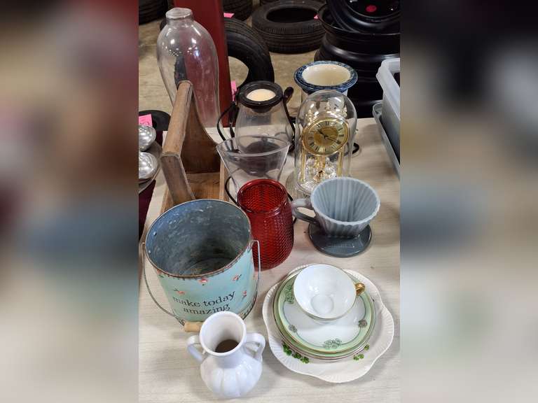 Group misc decor, dishes, anniversary clock & other