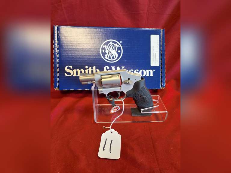 NIB Smith & Wesson Mod: 642-2 Airweight, 38 spl revolver, Ser#: DKE 1805, 1-7/8" brl, ss, box, laser grip, 98%